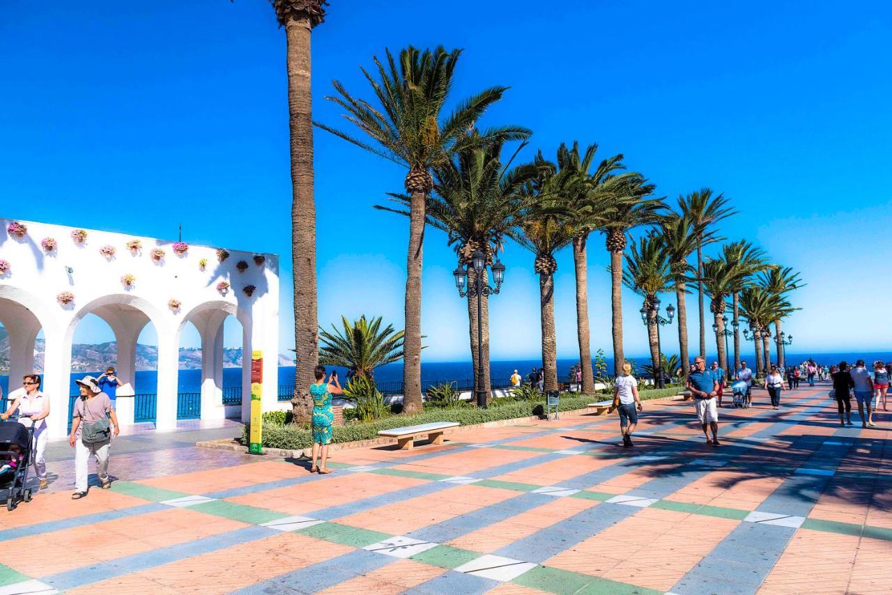 Nerja Center Apartment With Sea View Exterior foto